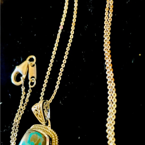 Sierra Nevada Turquoise Solitaire Pendant Necklace 20 Inches in Sterling - Picture 14 of 14